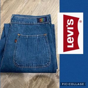 VTG rare rainbow Levi’s jeans 34 X 32 pleaded